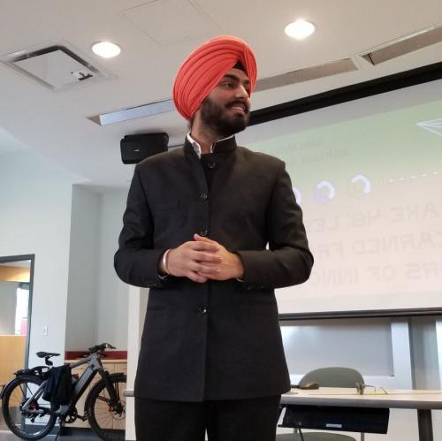 Abhey Singh Guram'24 presented about the Himalayan Kitchen project at Student Symposium.